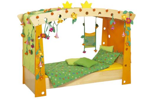 Bett Gartenlaube